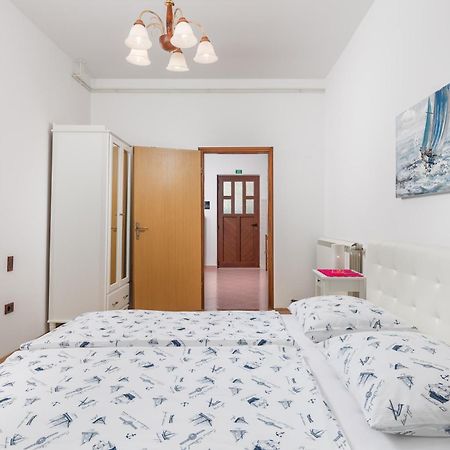 Guest House Marica Rovinj Exterior photo